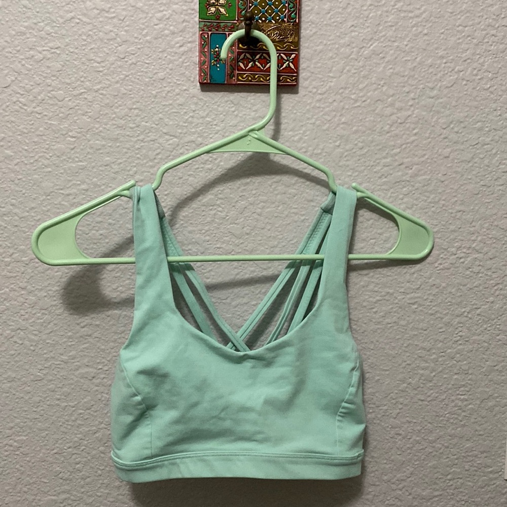 Lululemon Free To Be Serene Bra